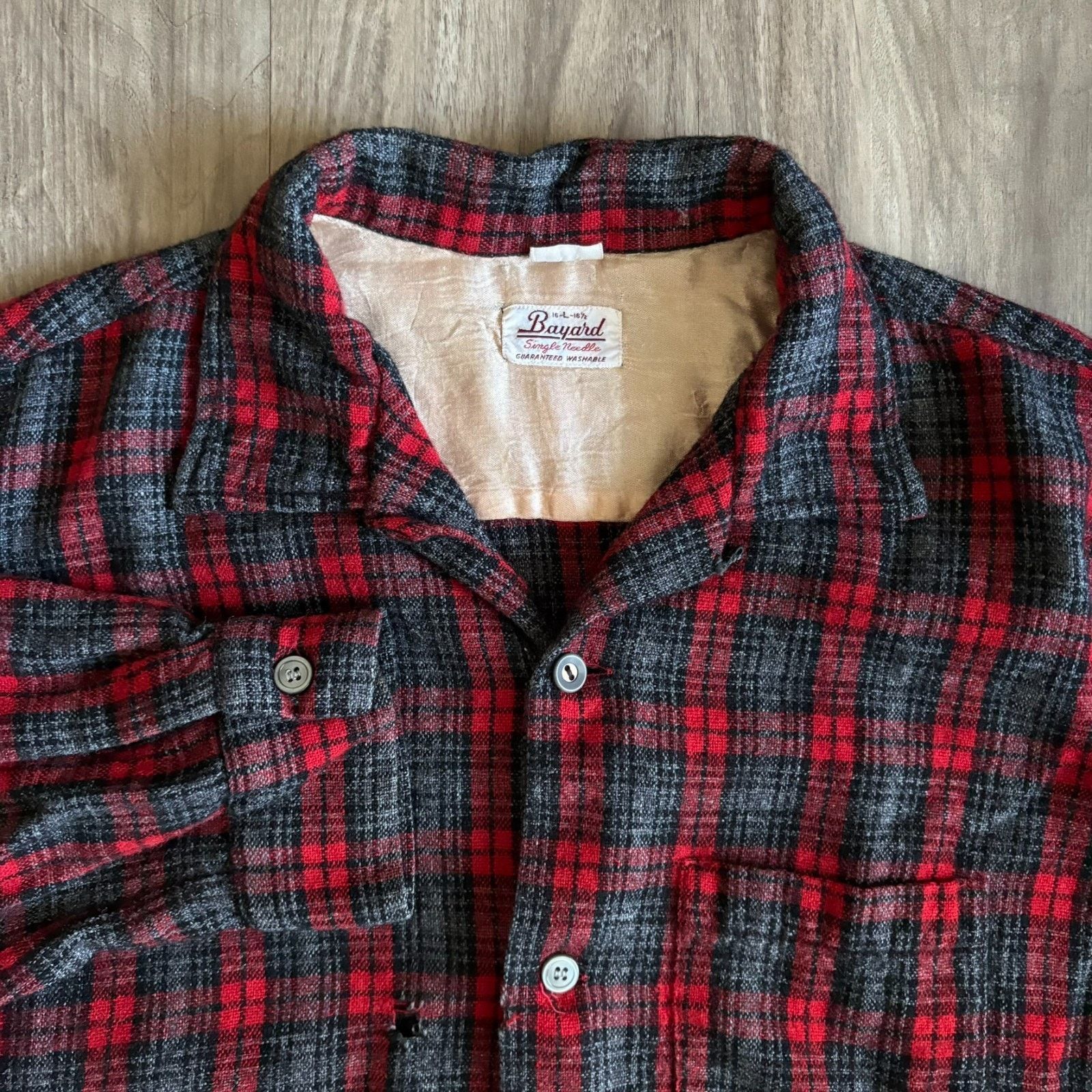Vintage Vintage 1950s Loop Collar Flannel Wool Shirt Men's Size L Size US L / EU 52-54 / 3 - 2 Thumbnail