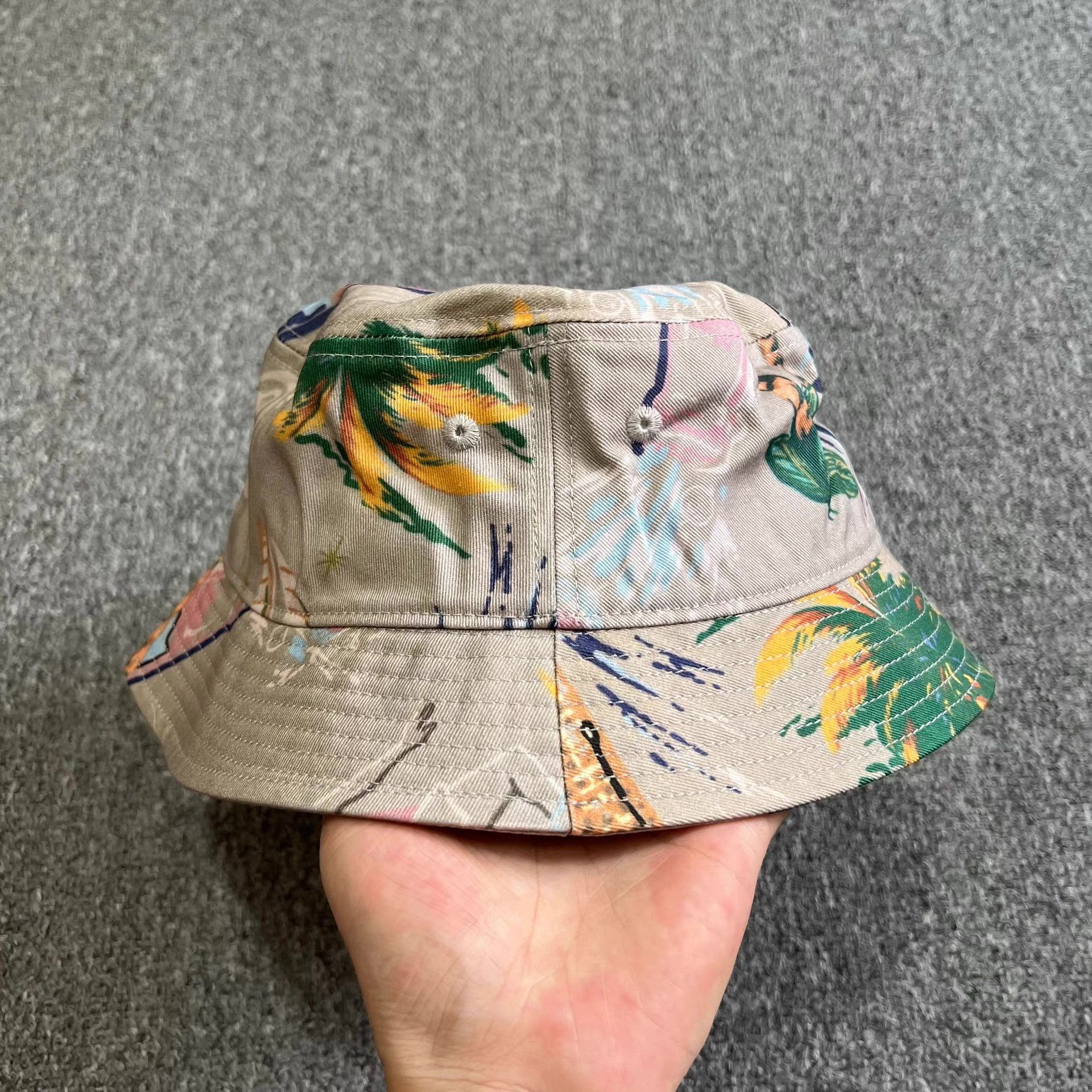 Billionaire Boys Club BBC ICECREAM Flying Dog Vacation Bucket Hat Q7 Size ONE SIZE - 5 Thumbnail
