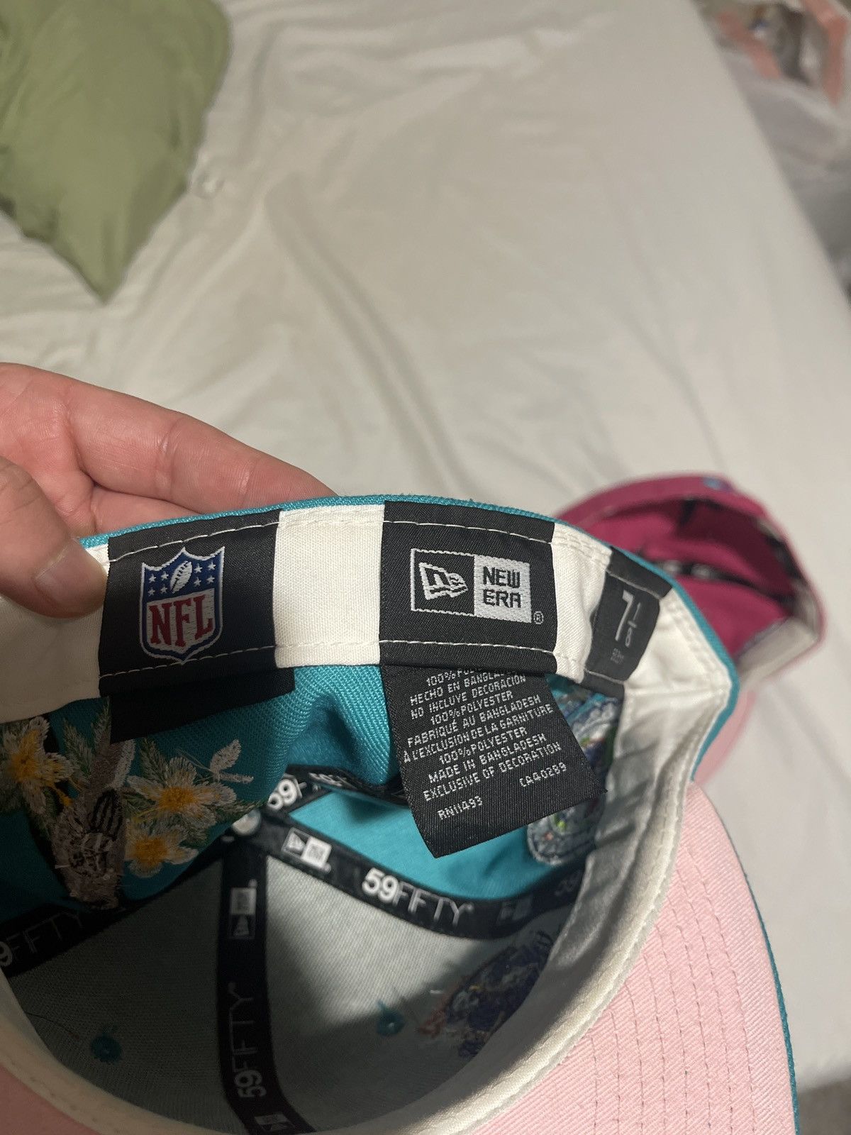 New Era Miami Dolphins fitted 7 1/8 Size ONE SIZE - 5 Thumbnail