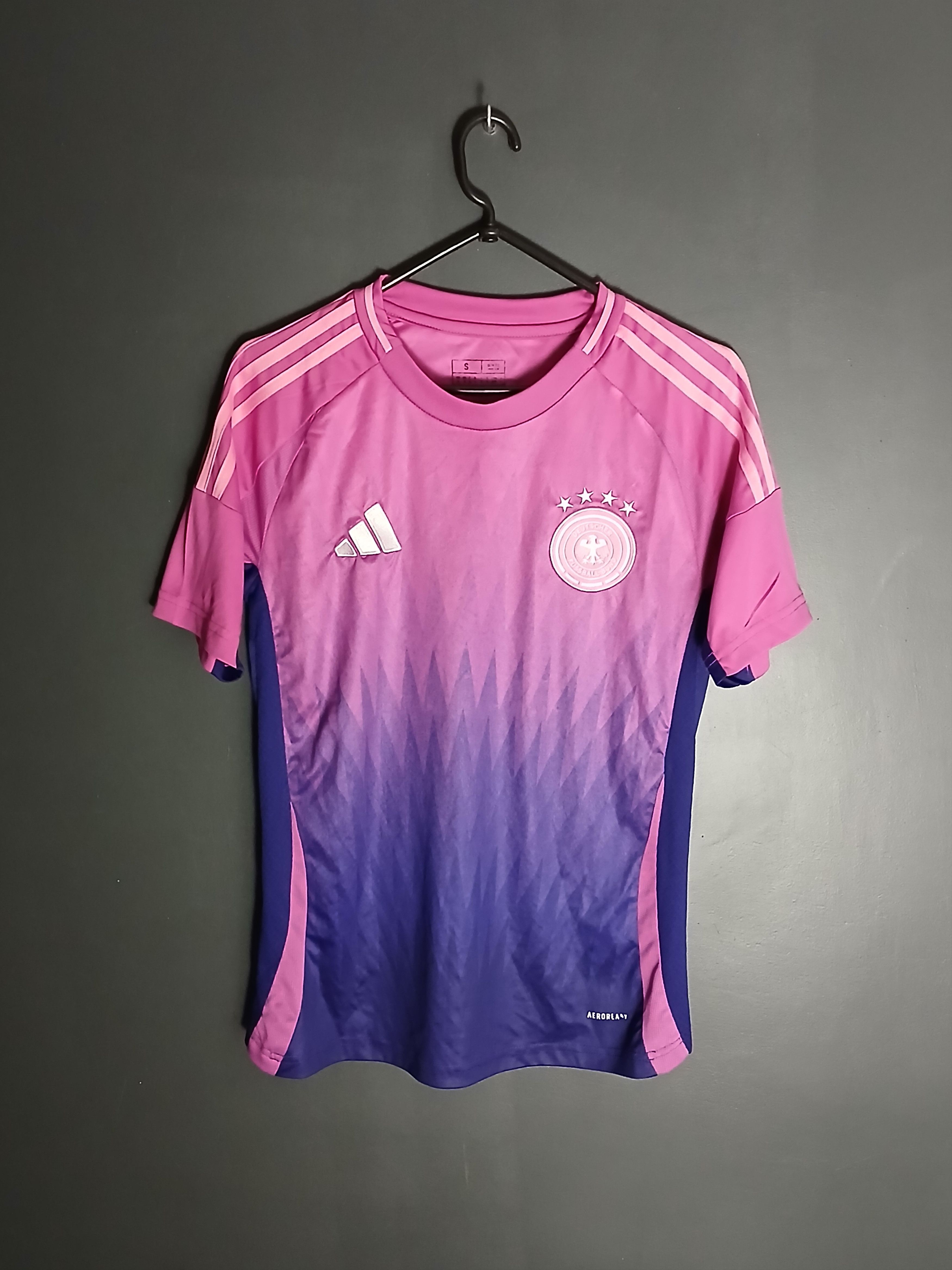 Other Germany National Team 24/25 Away Football Jersey T-Shirt Size US S / EU 44-46 / 1 - 1 Thumbnail