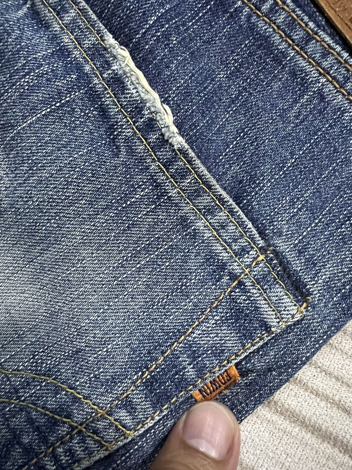 Edwin × If Six Was Nine VINTAGE EDWIN 505z SELVEDGE DISTRESSED BAGGY JEANS Size US 31 - 10 Thumbnail