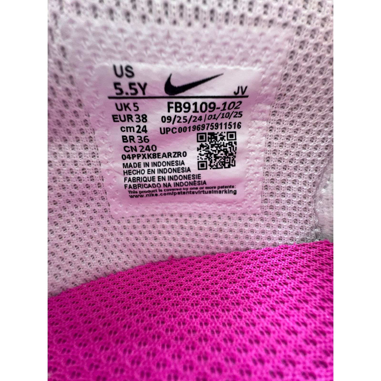 Nike Nike Dunk Low GS “Laser Fuchisa” size 5.5y/7 women’s Size US 7 / IT 37 - 7 Thumbnail