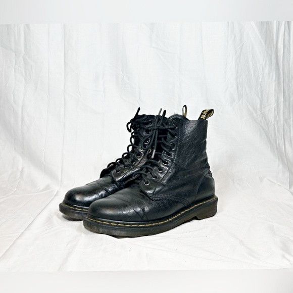 Dr Martens Pascal Womens Black Virginia Leather Ankle Boots