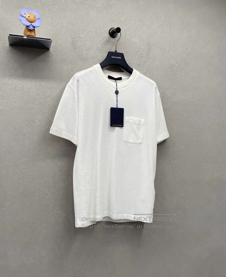 Louis Vuitton Louis Vuitton Dark Checkerboard White Short Sleeve Size US S / EU 44-46 / 1 - 3 Thumbnail