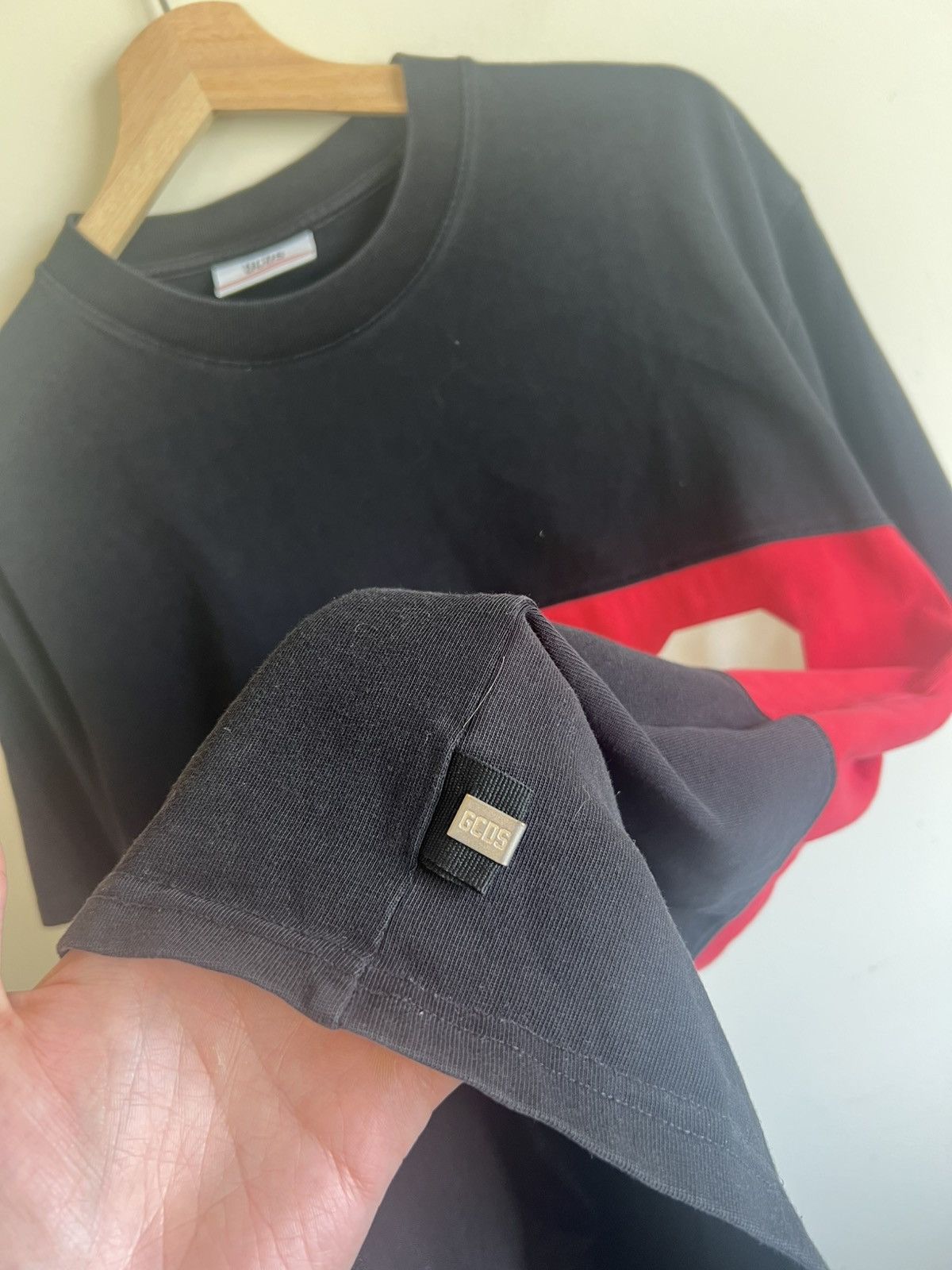 GCDS GCDS Milano black oversize t-shirt rare Streetwear tee Size US L / EU 52-54 / 3 - 3 Thumbnail