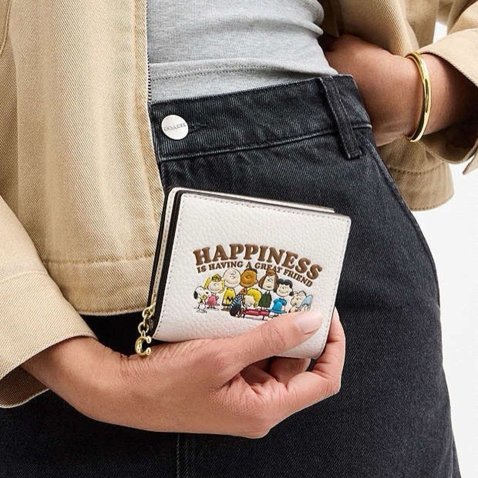 Coach NWT COACH x PEANUTS Snap Wallet CBN36 Snoopy Pebble Leather Size ONE SIZE - 8 Thumbnail