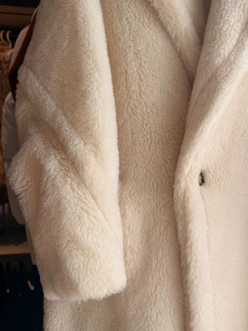 Max Mara Max Mara White teddy bear Size S / US 4 / IT 40 - 3 Thumbnail