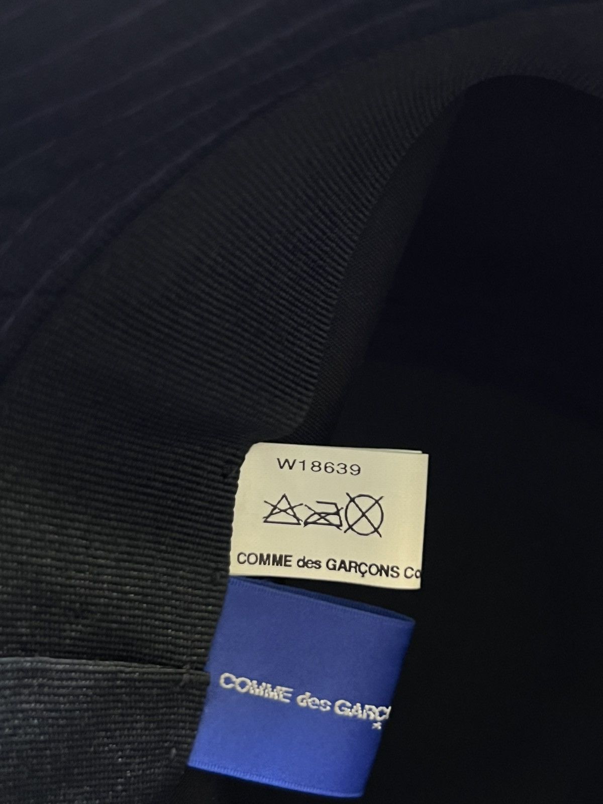 Comme des Garcons Comme des Garçons Shirt Hat Size ONE SIZE - 2 Thumbnail