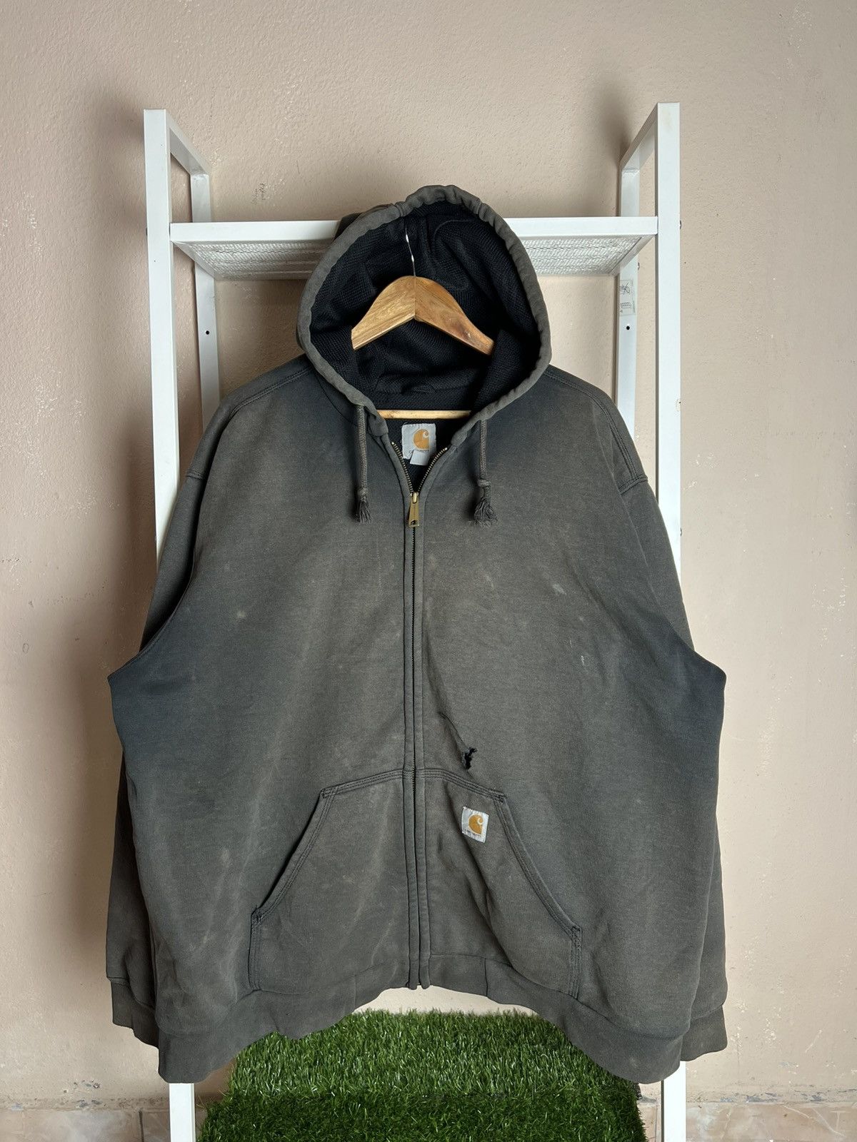Carhartt Carhatt Rain Defender Hoodie Thrash Style Faded Distress Size US XL / EU 56 / 4 - 1 Thumbnail