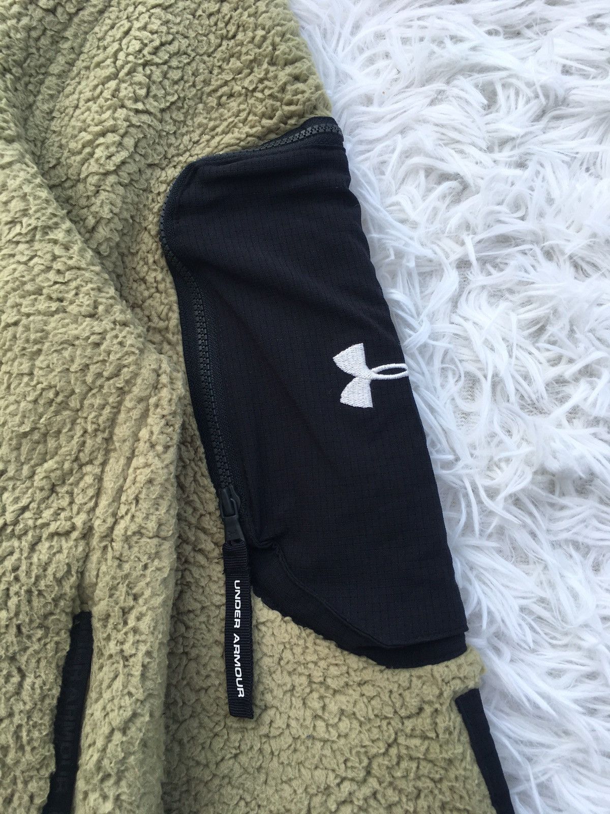 Under Armour Rare Vintage Under Armour Sweater Size US M / EU 48-50 / 2 - 7 Thumbnail