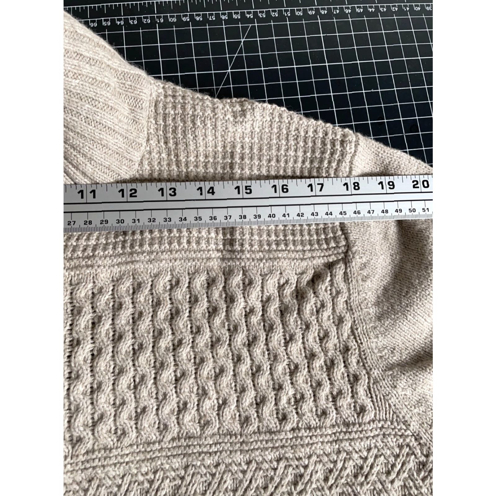 Vintage VINTAGE Kenneth Roberts Platinum Sweater Cardigan Long Sleeve Mock Neck Full Zip Beige Wool Blend Cotton Knit Men L Large Regular Preppy Size US L / EU 52-54 / 3 - 7 Thumbnail