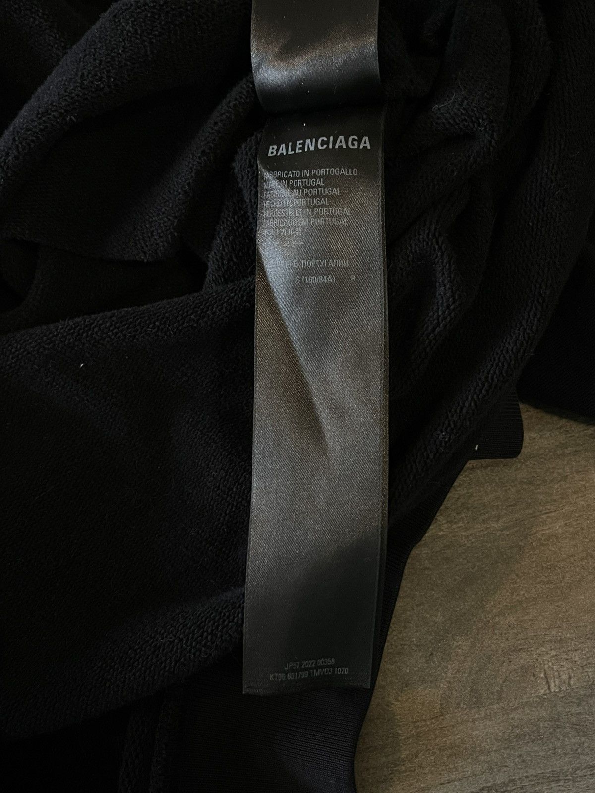 Balenciaga Balenciaga 2022 Pride Oversized Hoodie Size US S / EU 44-46 / 1 - 7 Thumbnail