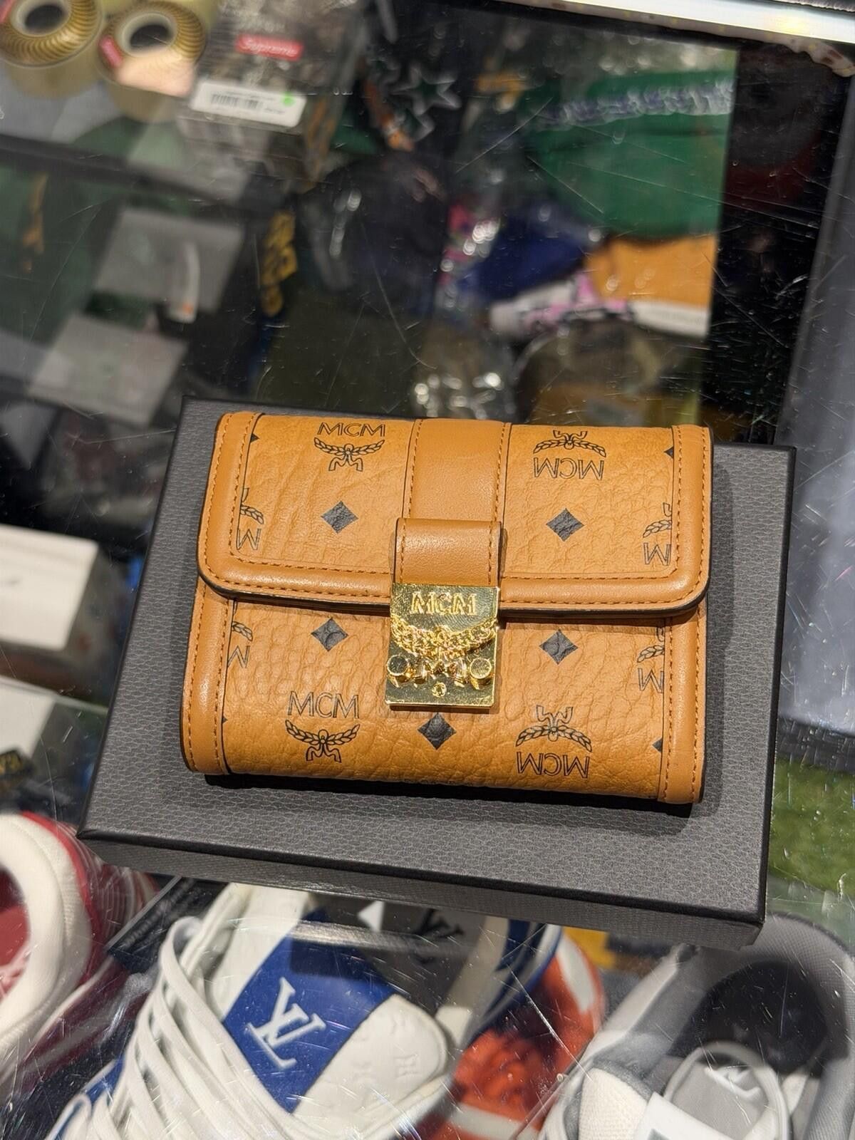 MCM MCM Visetos Tri-fold Leather Wallet Camel Monogram Women Size ONE SIZE - 2 Thumbnail