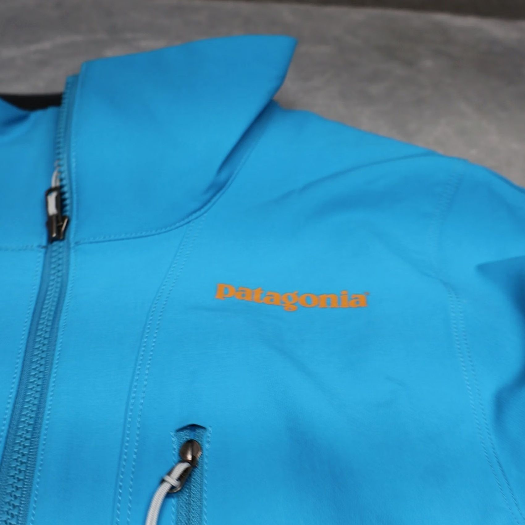 Patagonia Patagonia Blue Alpine Guide Softshell Jacket Women Large Full Zip LOGO Wind Rain Size L / US 10 / IT 46 - 4 Thumbnail