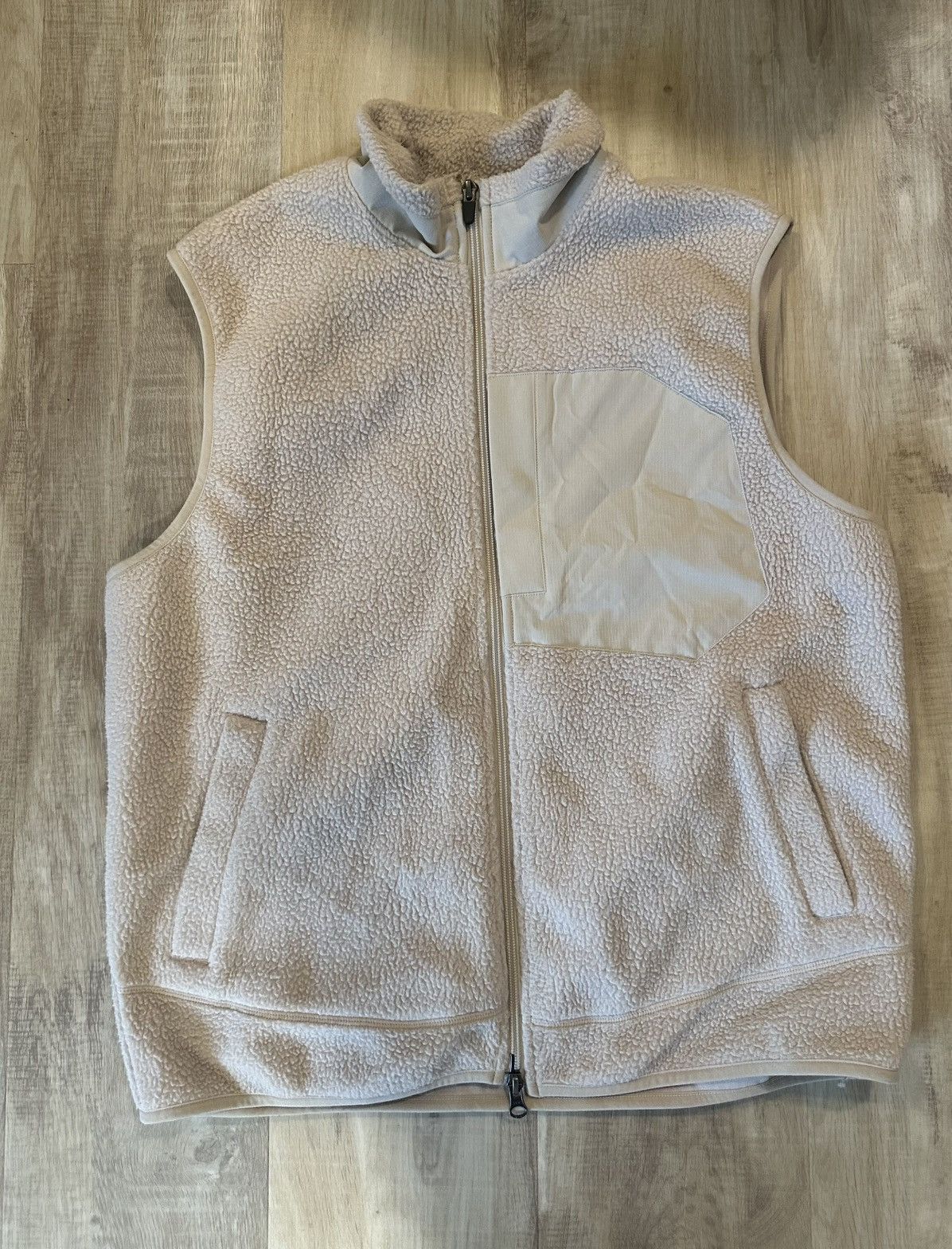 Nordstrom Zella Vest M Tan Size US M / EU 48-50 / 2 - 1 Thumbnail