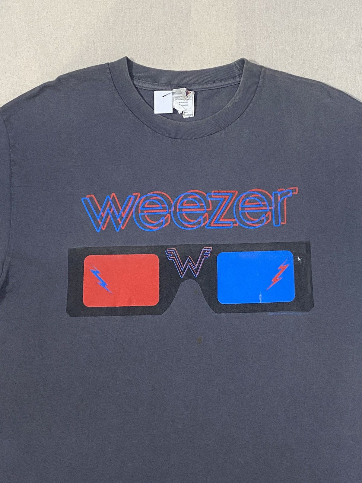 Vintage Vintage weezer band tees Size US L / EU 52-54 / 3 - 2 Thumbnail