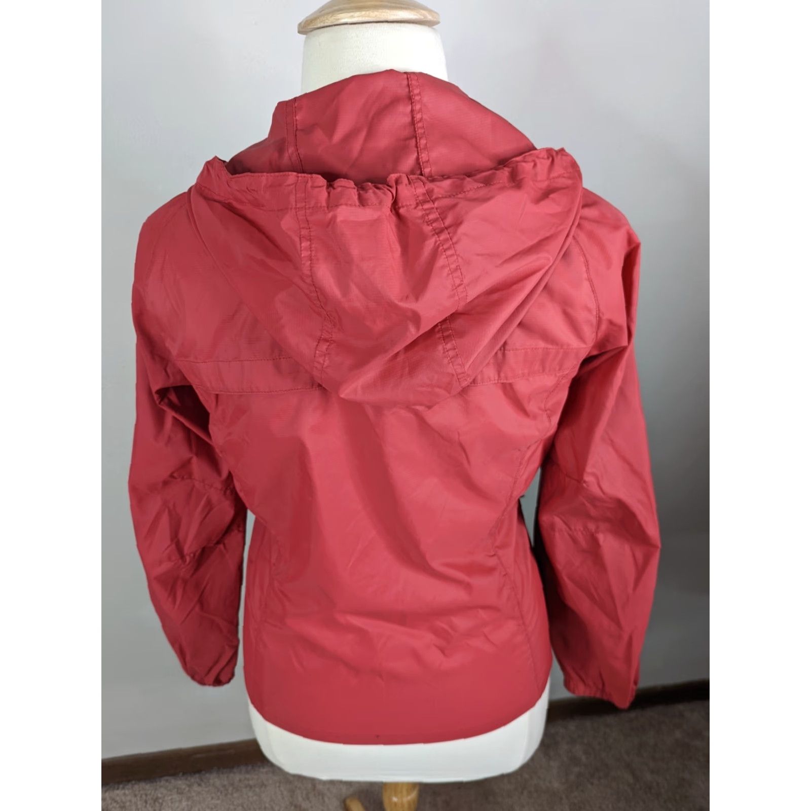 Eddie Bauer Eddie Bauer Rain Jacket Hooded Lightweight Pink Women L (Bust 44, Waist 40) Size L / US 10 / IT 46 - 3 Thumbnail