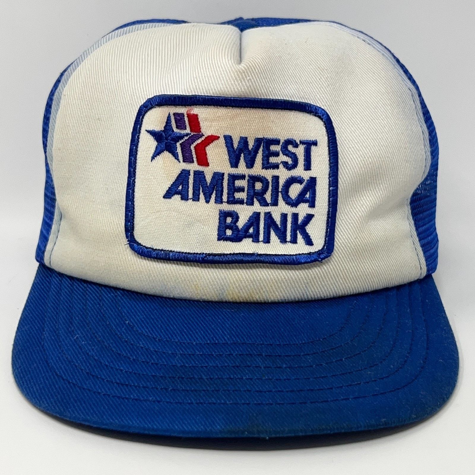Vintage Vintage 80s West America Bank Trucker Hat Baseball Cap Blue Size ONE SIZE - 1 Thumbnail