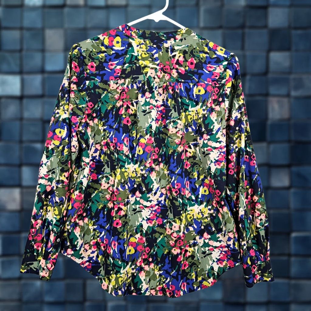 J.Crew J.CREW Women's Button-Up Shirt Floral Printed Long Sleeve XS Popover Color Multicolor 1/2 Button up Shirt Size XS / US 0-2 / IT 36-38 - 1 Thumbnail