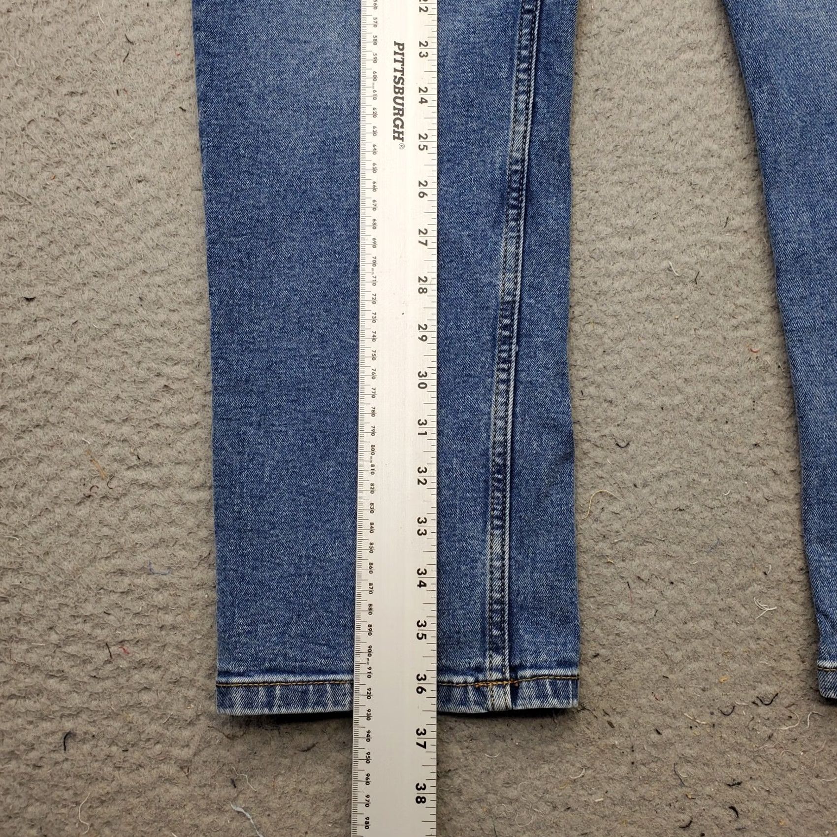Izod IZOD Jeans Mens 34 Mens Size 34 Denim Saltwater Stretch Straight Streetwear Blue Color 5-Pocket Design Regular Fit Jeans Size US 34 / EU 50 - 3 Thumbnail