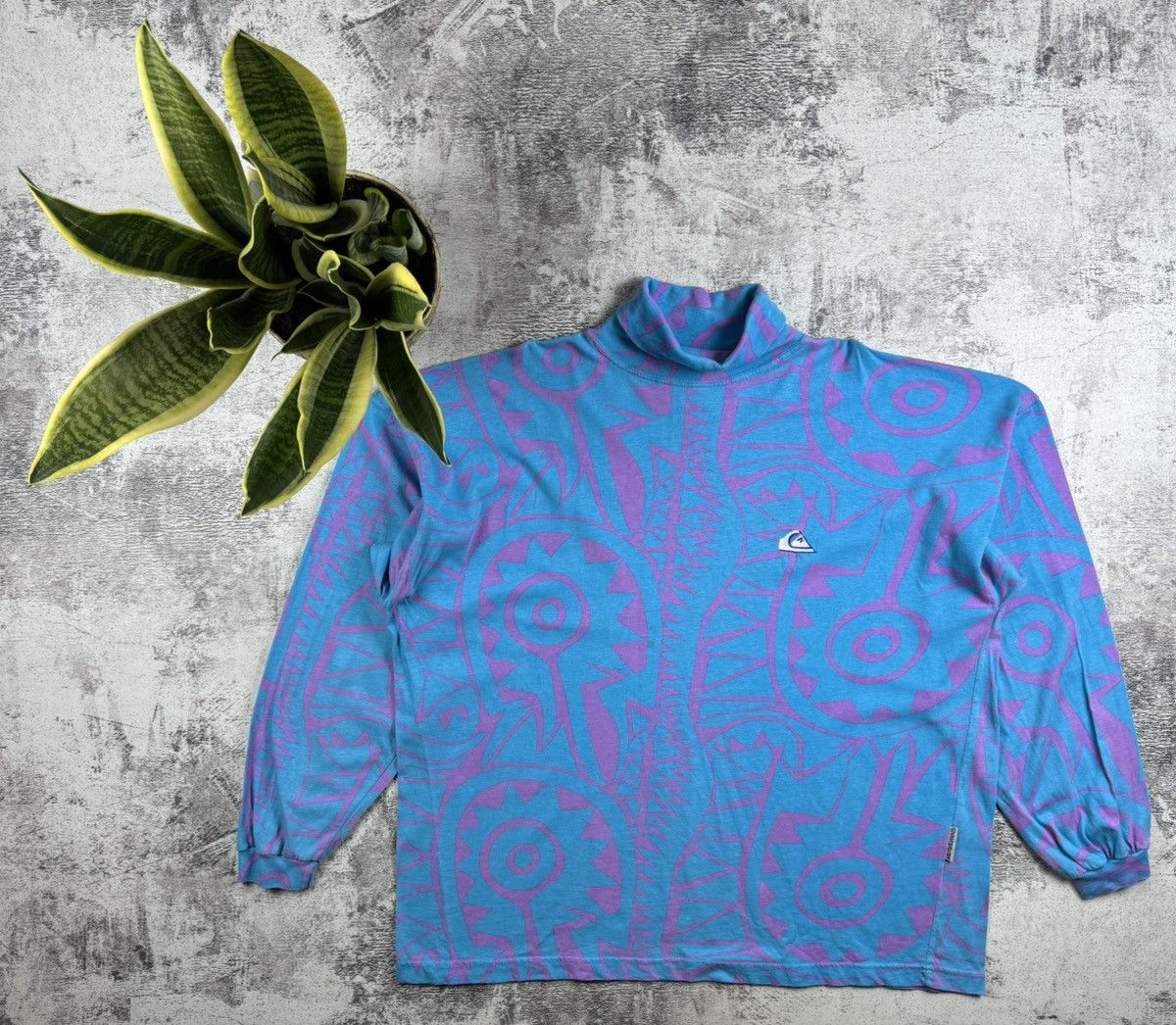 Quiksilver Quicksilver 80s Vintage USA Monogram Surf Blue Turtleneck Pullover Sweatshirt Size US L / EU 52-54 / 3 - 1 Thumbnail