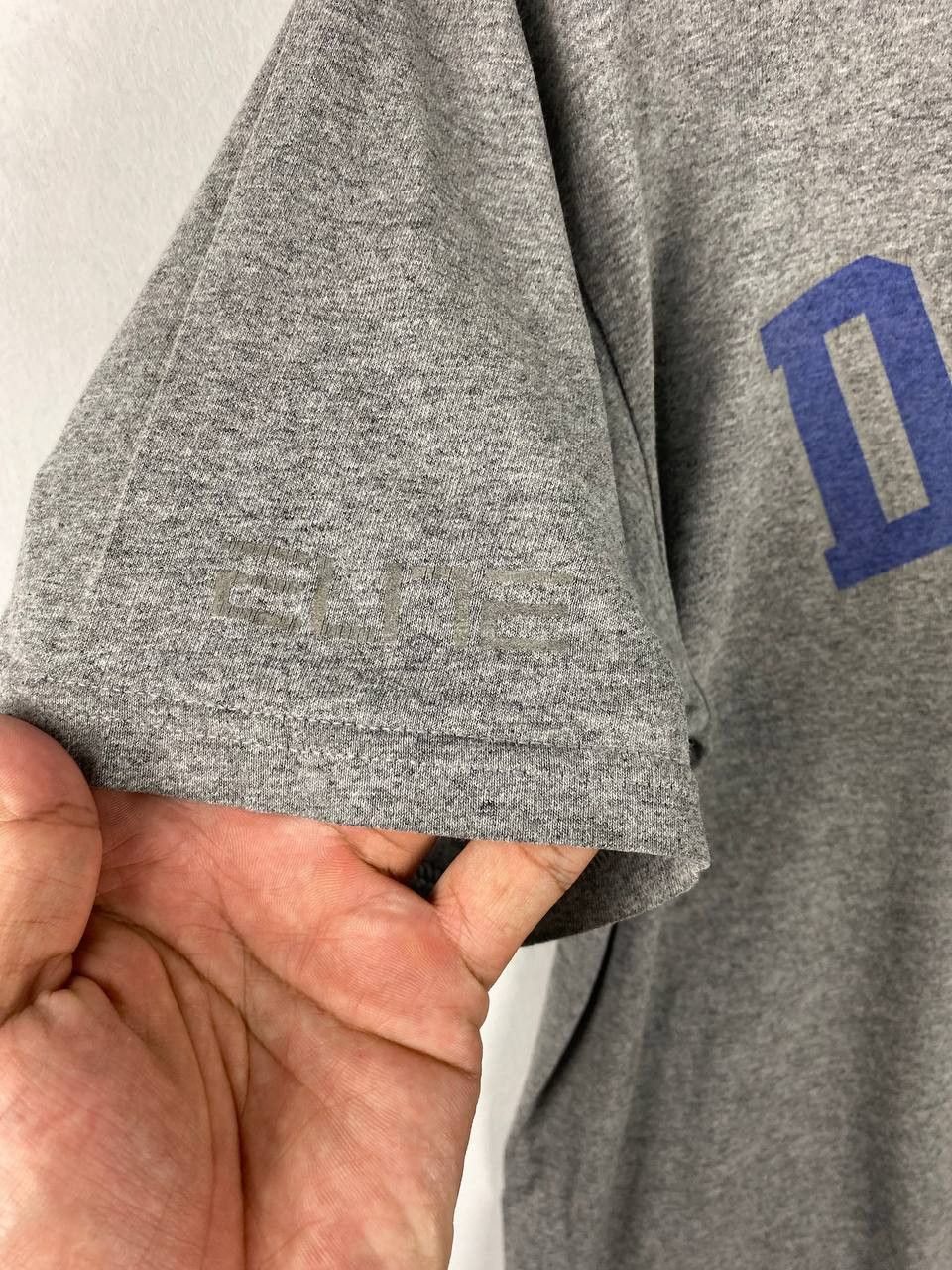 Nike vintage nike duke center swoosh tee missing tag nice design Size US L / EU 52-54 / 3 - 3 Thumbnail