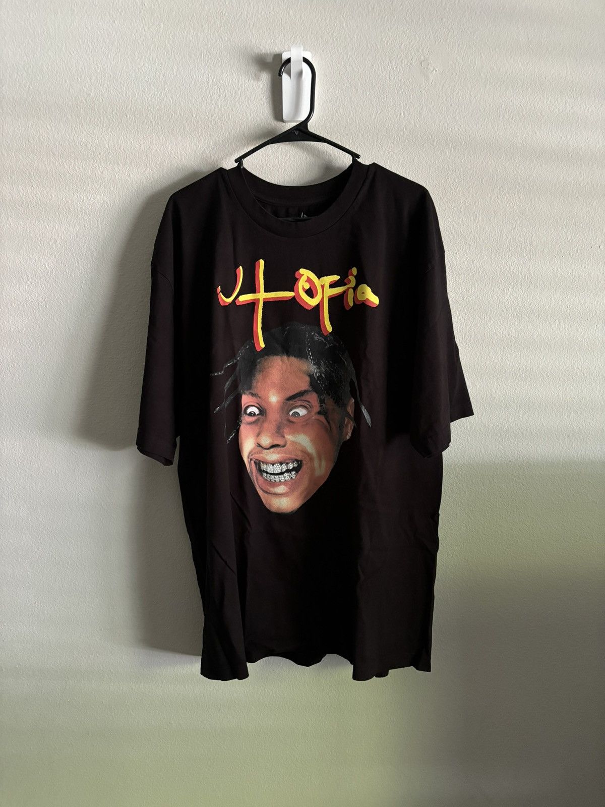 Travis Scott UTOPIA TEE II AND UTOPIA TEE IV (2 TEES) Size US XXL / EU 58 / 5 - 2 Thumbnail