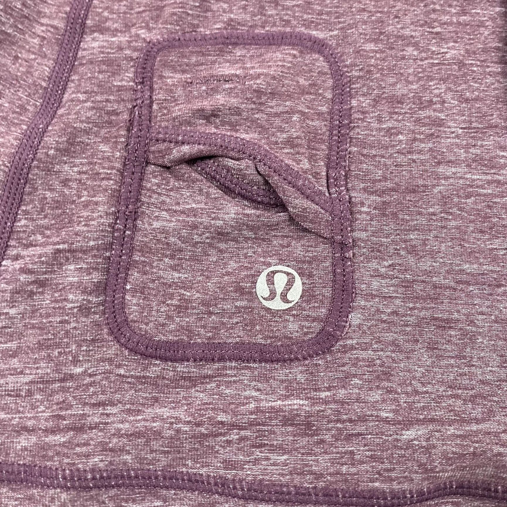 Lululemon LULULEMON Tank Size 6 Heather Purple Plum Gym Yoga Activewear Womens Size M / US 6-8 / IT 42-44 - 2 Thumbnail
