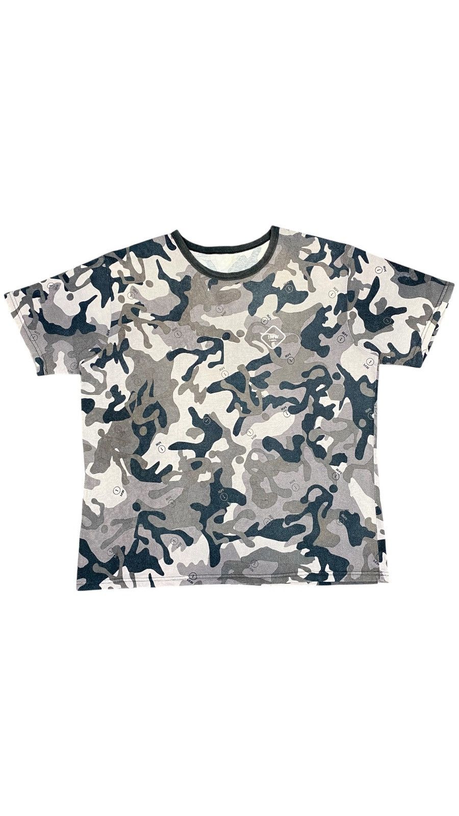 Sophnet. Camouflage Hirofumi Kiyonaga Tshirt Size US XL / EU 56 / 4 - 1 Thumbnail