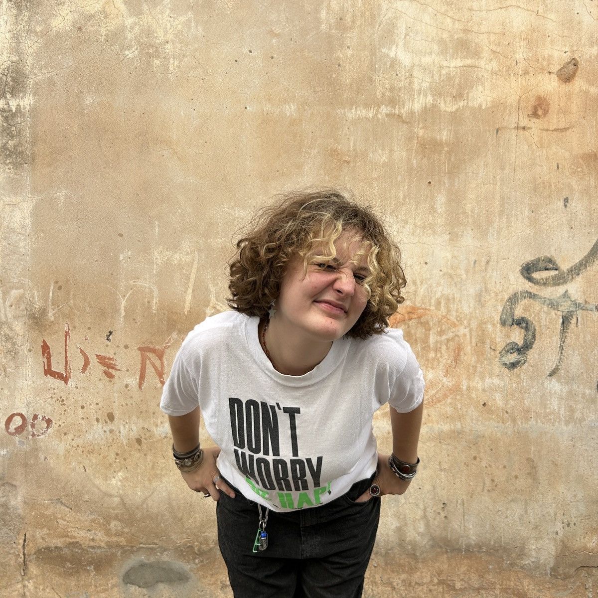 Vintage 1990s Don’t Worry Be Happy Size US M / EU 48-50 / 2 - 2 Thumbnail