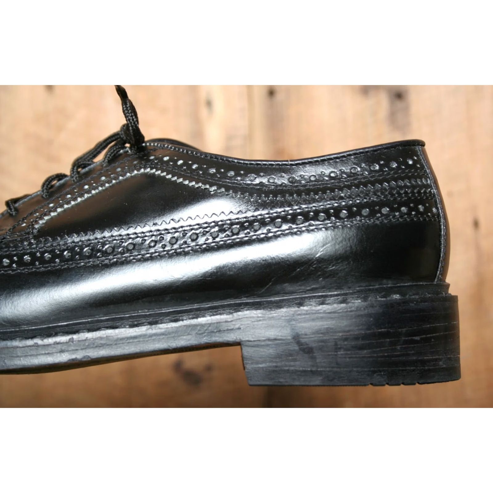Vintage VINTAGE Aspen Black Leather Longwing Wingtips Sz. 8.5 D - Made in Poland Mens Dress Brogue Shoes Size US 9 / EU 42 - 7 Thumbnail