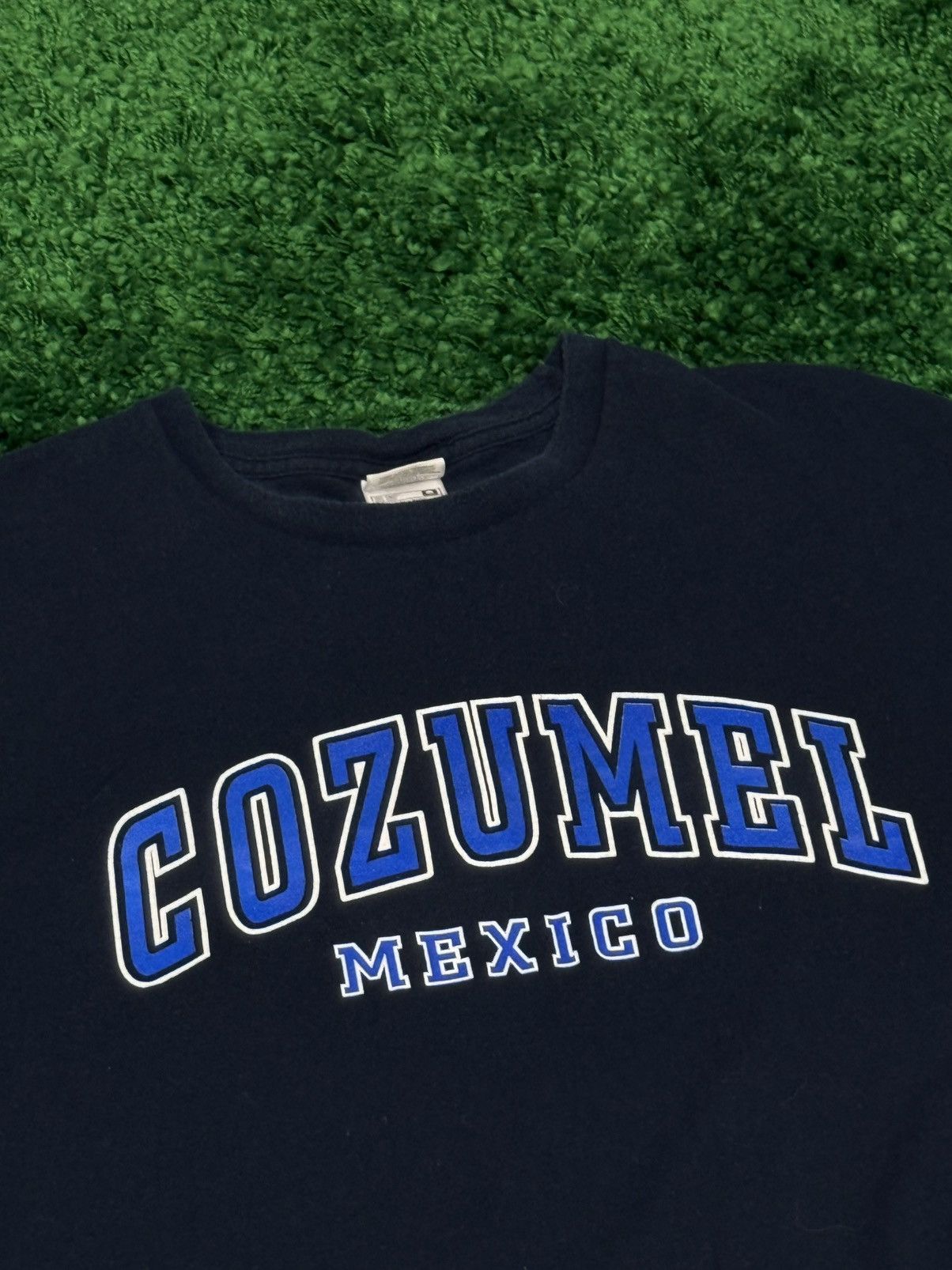 Vintage Cozumel Mexico Vintage Arc Logo Tee Navy XL 90s Size US XL / EU 56 / 4 - 2 Thumbnail