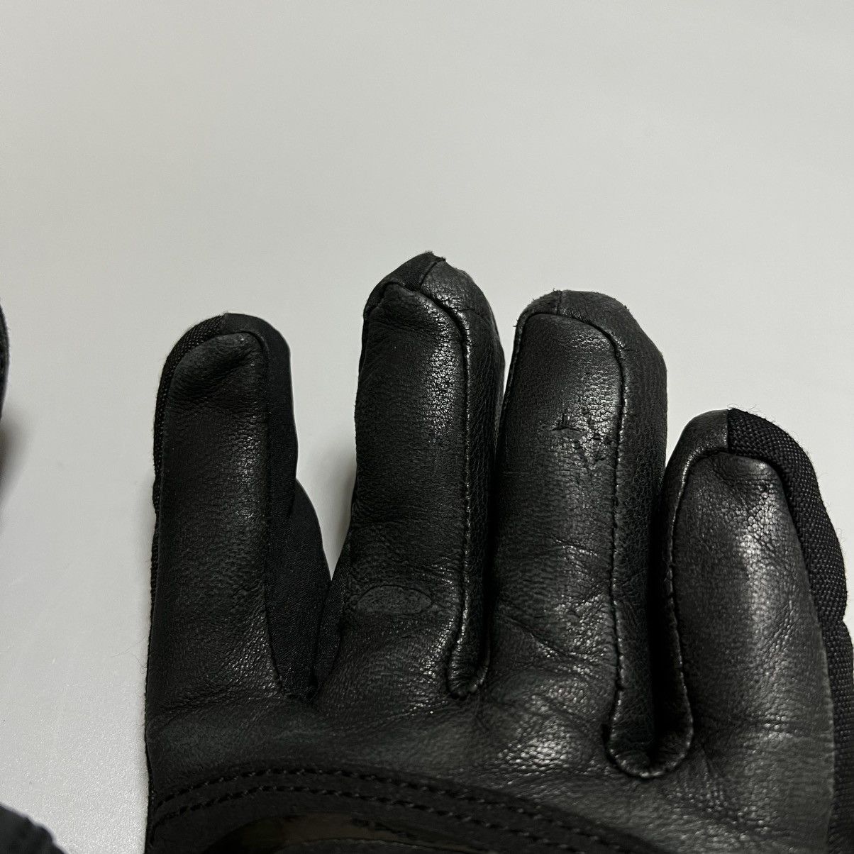 KJUS KJUS Ski Snowboard Gloves PrimaLoft Leather Black Size ONE SIZE - 7 Thumbnail