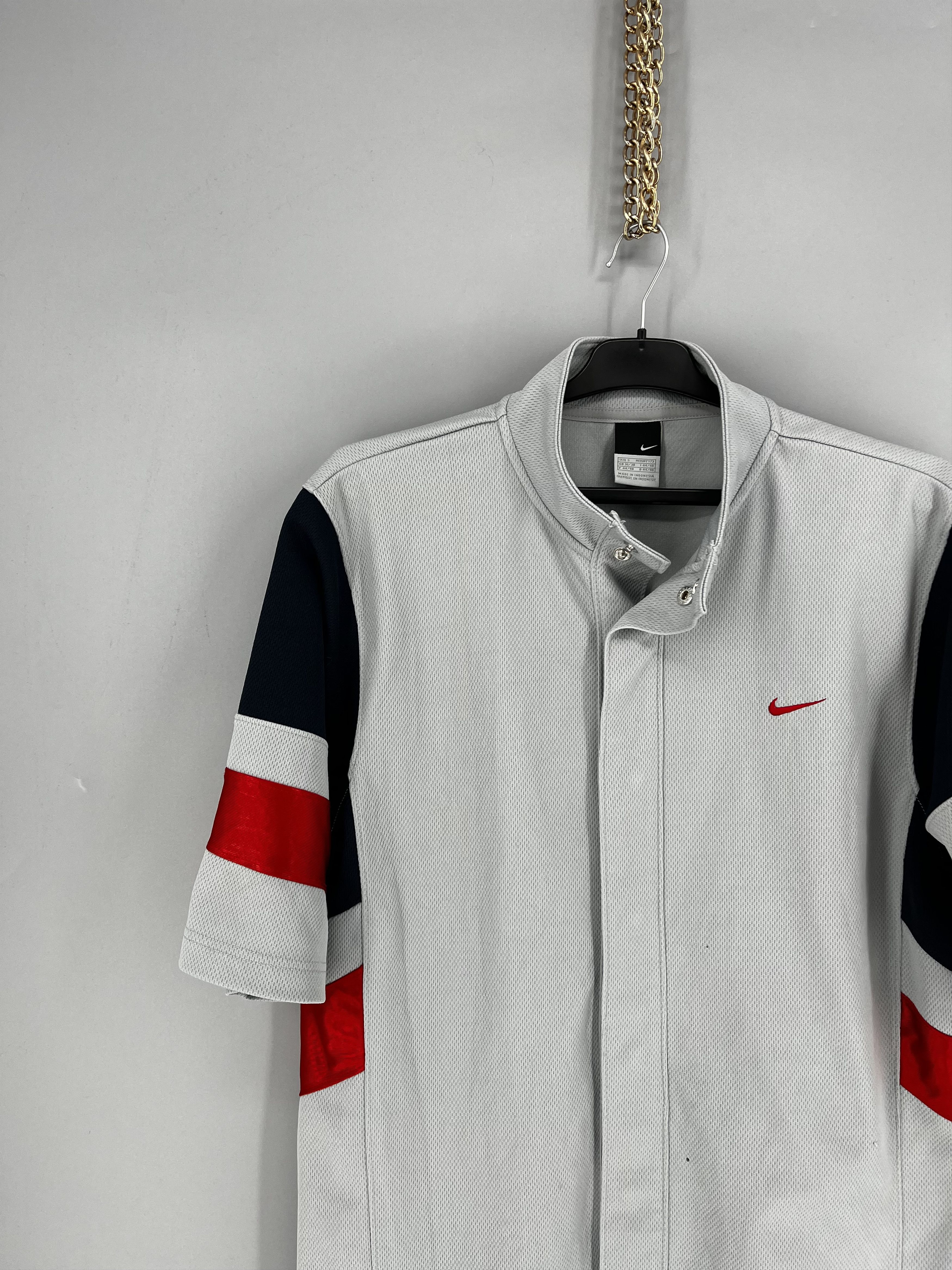 Nike Nike Vintage Basketball Jersey T-shirt Size S 2004 Size US S / EU 44-46 / 1 - 4 Thumbnail