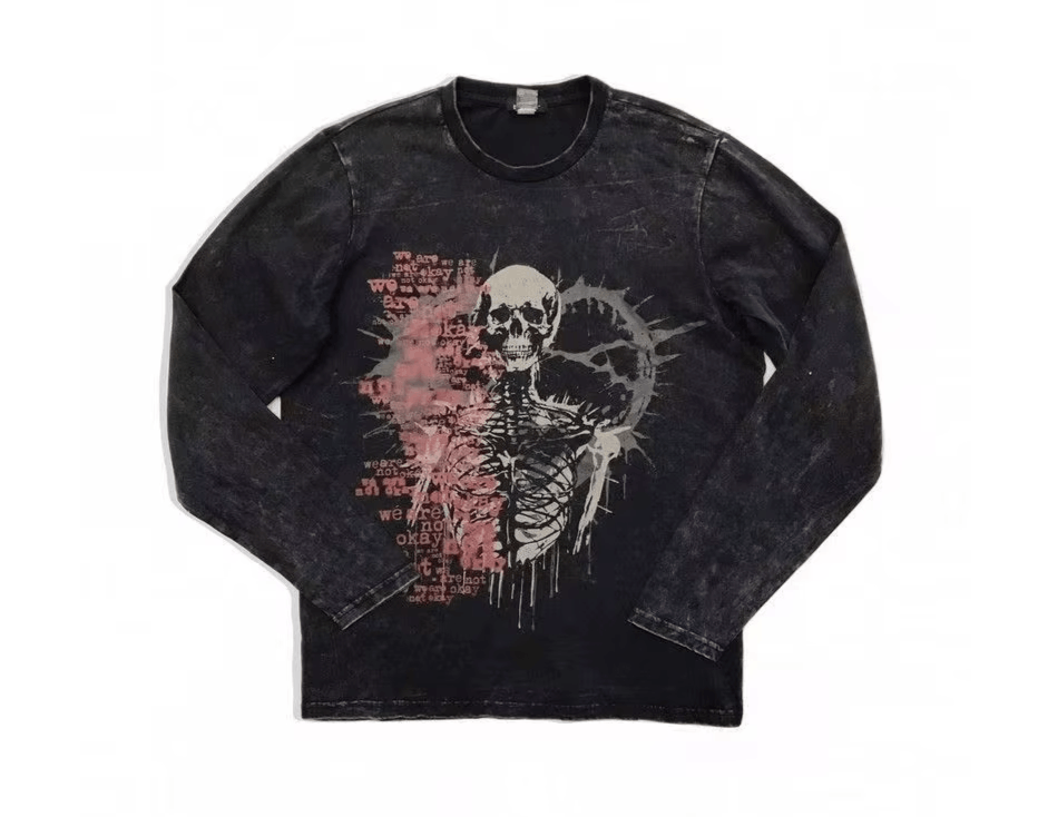 Japanese Brand 17 Gothic Skull Graphic Printed T-Shirt Size US S / EU 44-46 / 1 - 5 Thumbnail