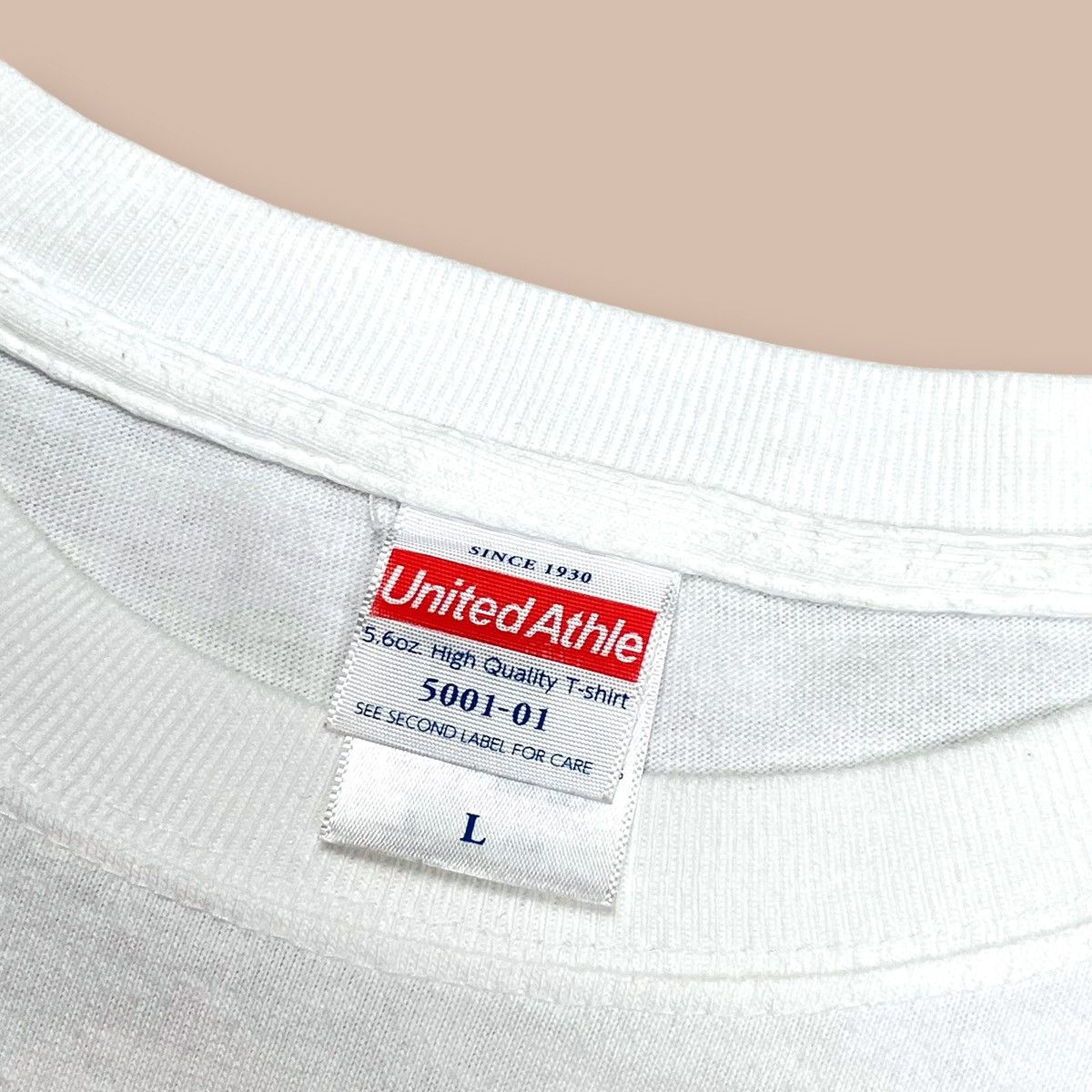 Japanese Brand Higuchi Yuko by Ishiguro Ayako "Sanjo" pattern Tee Size US L / EU 52-54 / 3 - 9 Thumbnail