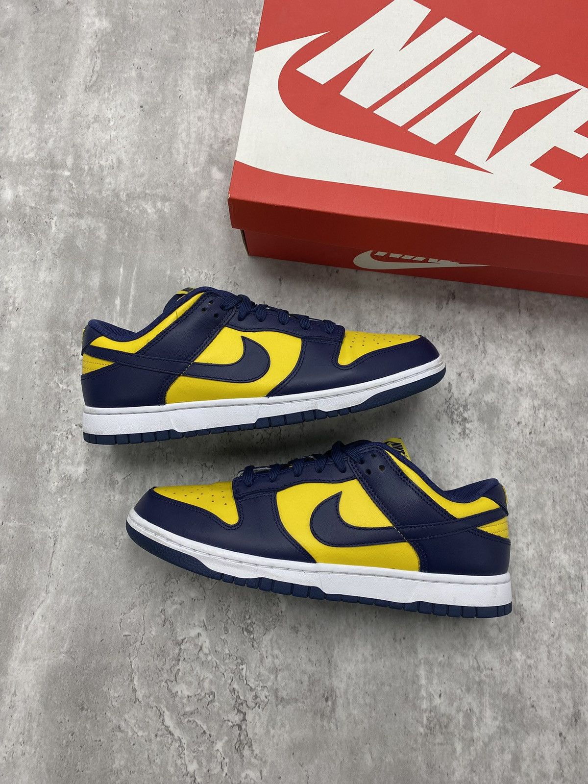 Nike Size 10.5M - Nike Dunk Low “Michigan” Size US 10.5 / EU 43-44 - 1 Thumbnail