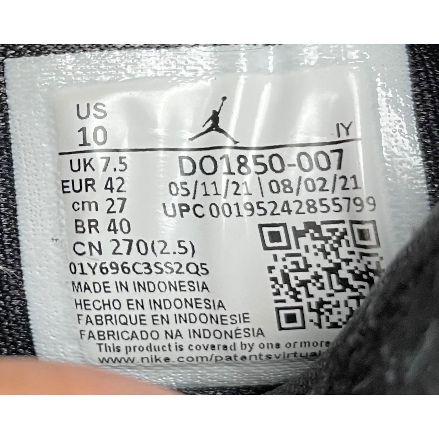 Jordan Brand Jordan Womens Black Metallic Gold Sneakers Shoes Size 10 SKU Size US 10 / IT 40 - 7 Thumbnail