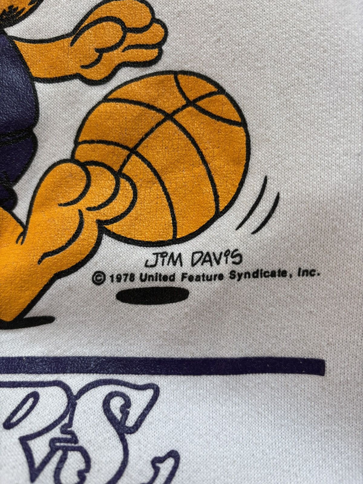 Vintage Vintage Garfield Lakers Crewneck – 1978 Jim Davis – XL Size US L / EU 52-54 / 3 - 5 Thumbnail