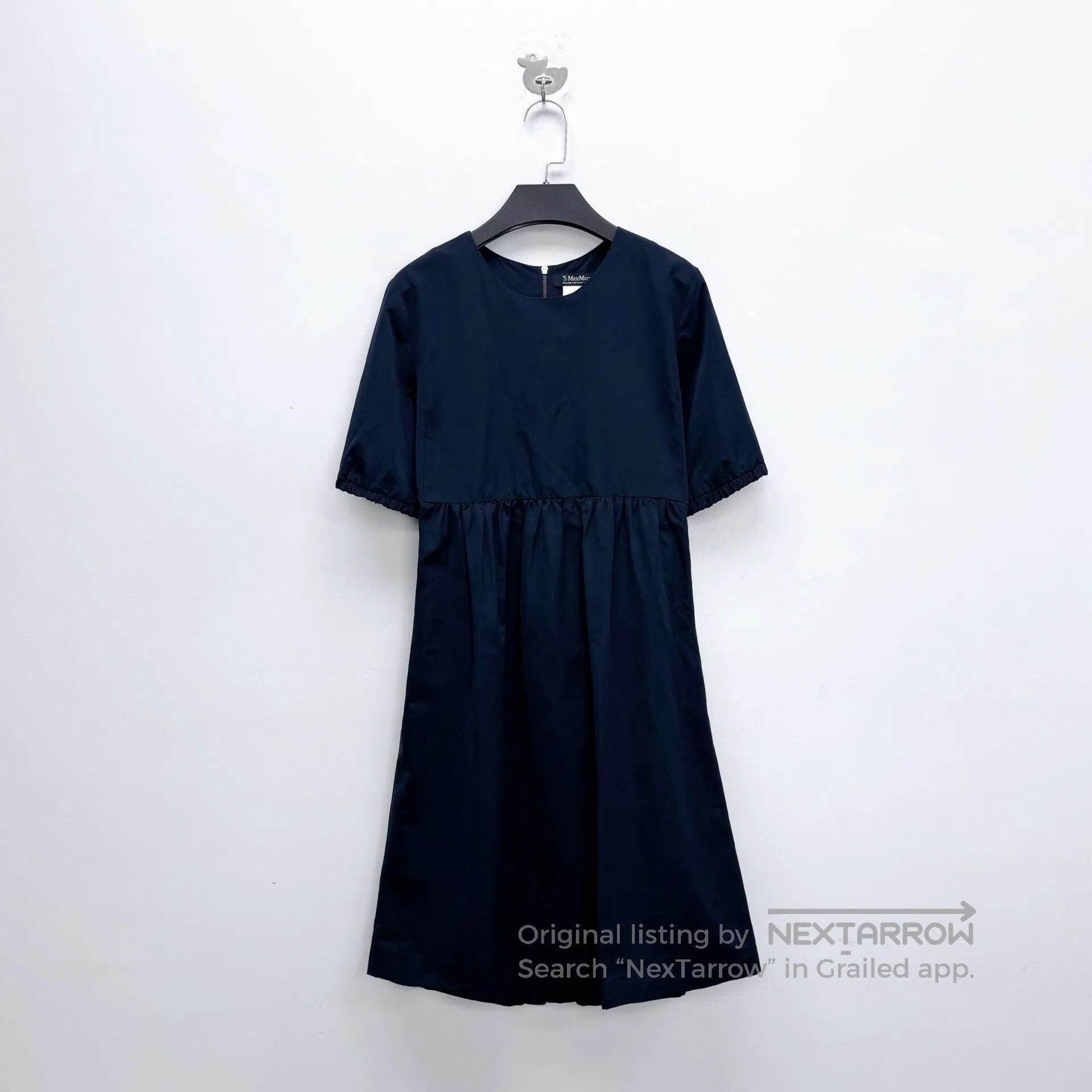 Max Mara Max Mara Puff Sleeve Contrasting Back Zip Dress| Size XS / US 0-2 / IT 36-38 - 1 Thumbnail
