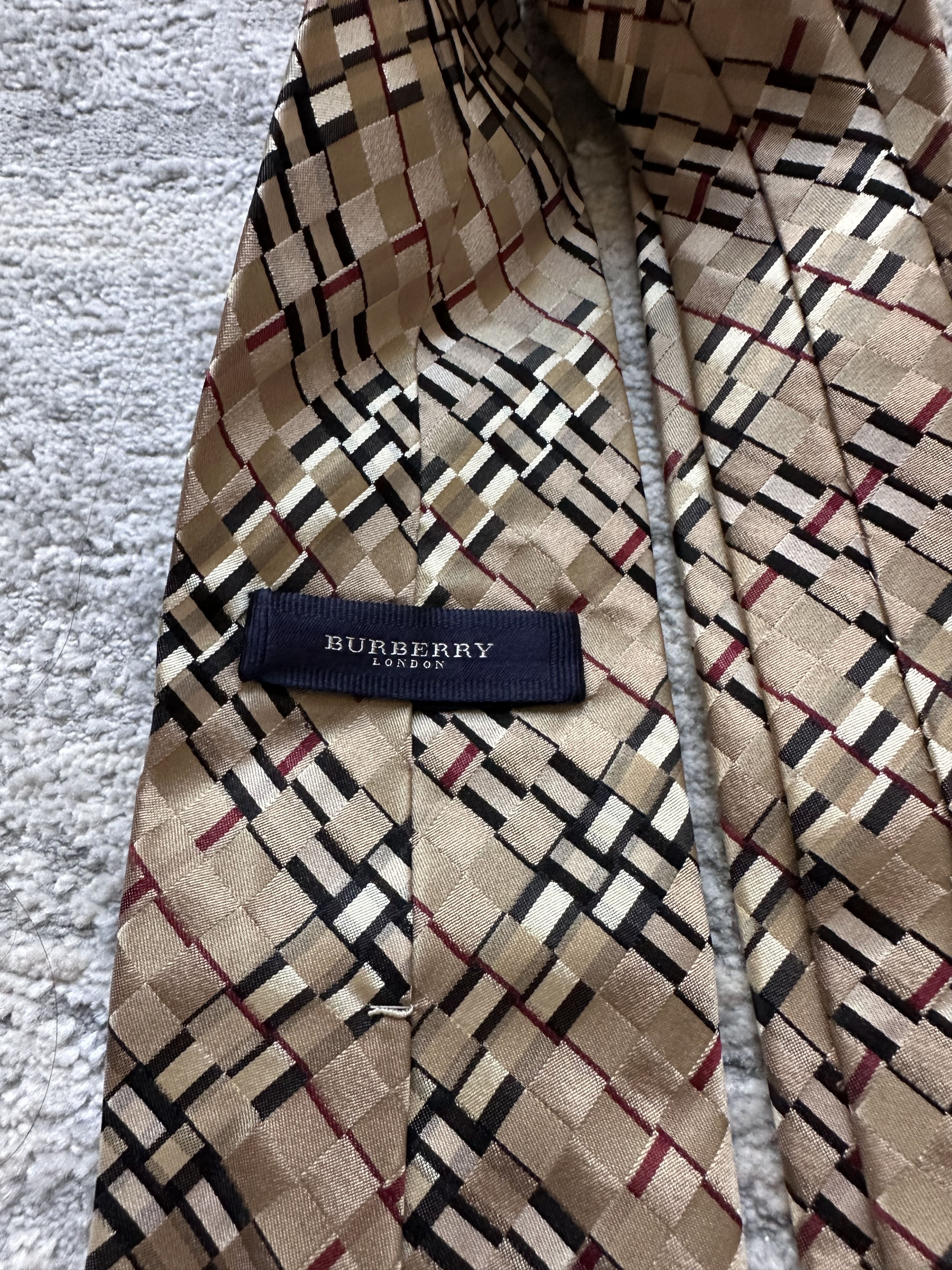 Burberry Burberry tie Size ONE SIZE - 3 Thumbnail