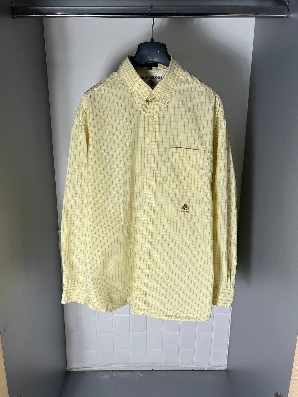 Tommy Hilfiger VINTAGE TOMMY HILFIGER JEANS RETRO DESIGNER CASUAL 90s Y2K Size US L / EU 52-54 / 3 - 1 Thumbnail