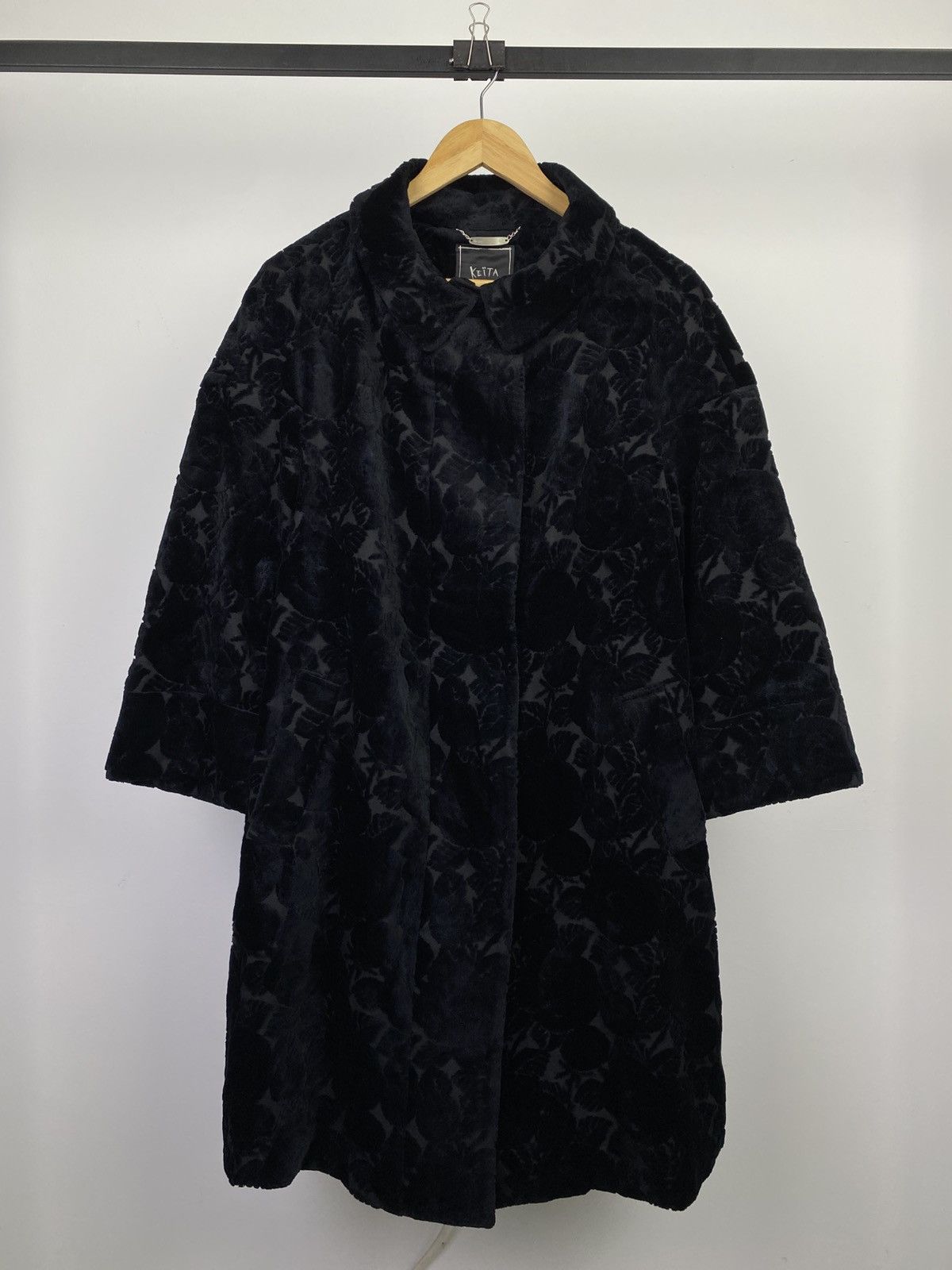 Japanese Brand 2000’s Keita Maruyama Floral Velvet Overcoat Size M / US 6-8 / IT 42-44 - 1 Thumbnail