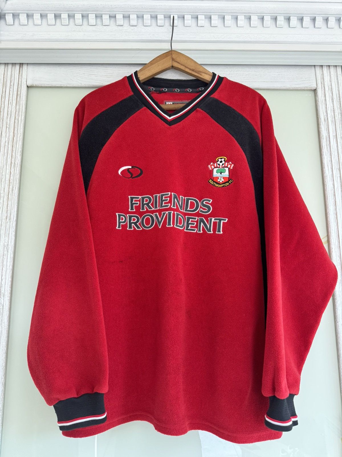 Vintage Vintage Southempton 2002-2003 Soccer Sweatshirt Football Kit Size US XL / EU 56 / 4 - 5 Thumbnail
