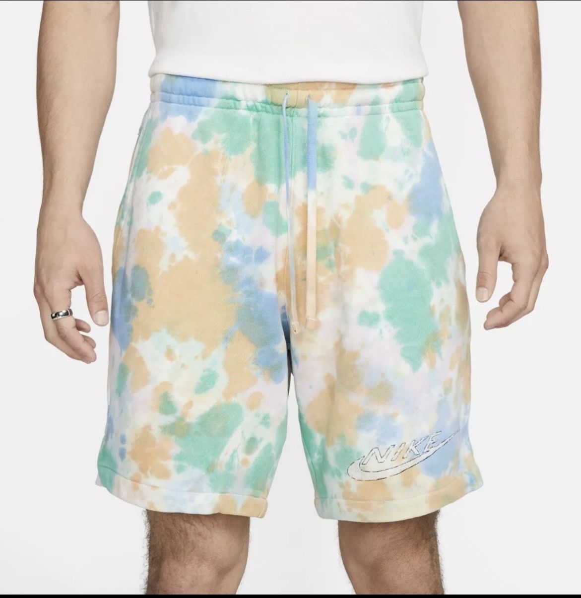 Nike Nike Men's Sportswear Club+ French Terry Bold-Dye Shorts Size US 30 / EU 46 - 1 Thumbnail