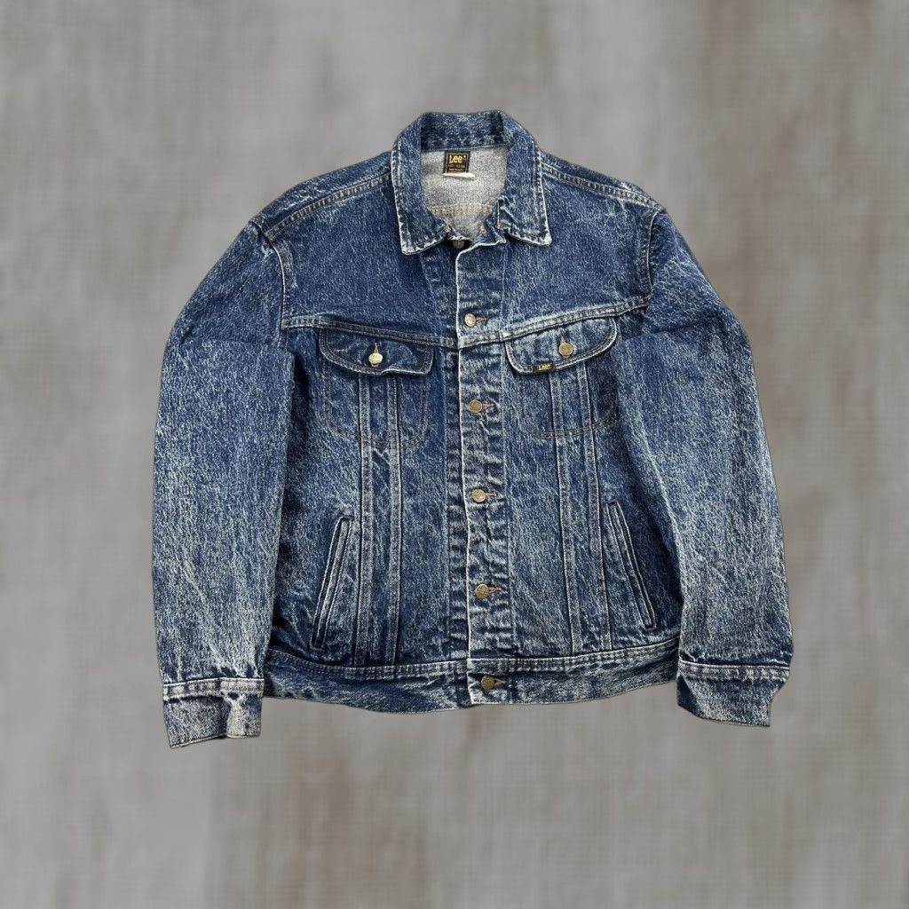 Lee VINTAGE Lee Jacket Mens Large Blue Denim Stone Wash Trucker Bomber USA 90s Size US L / EU 52-54 / 3 - 1 Thumbnail