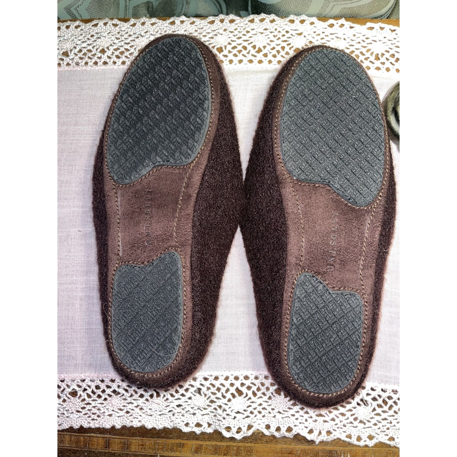Lands' End Lands' End Women's Slide Slippers Size 6 Brown Pink Rim Soft Fabric Size US 6 / IT 36 - 3 Thumbnail
