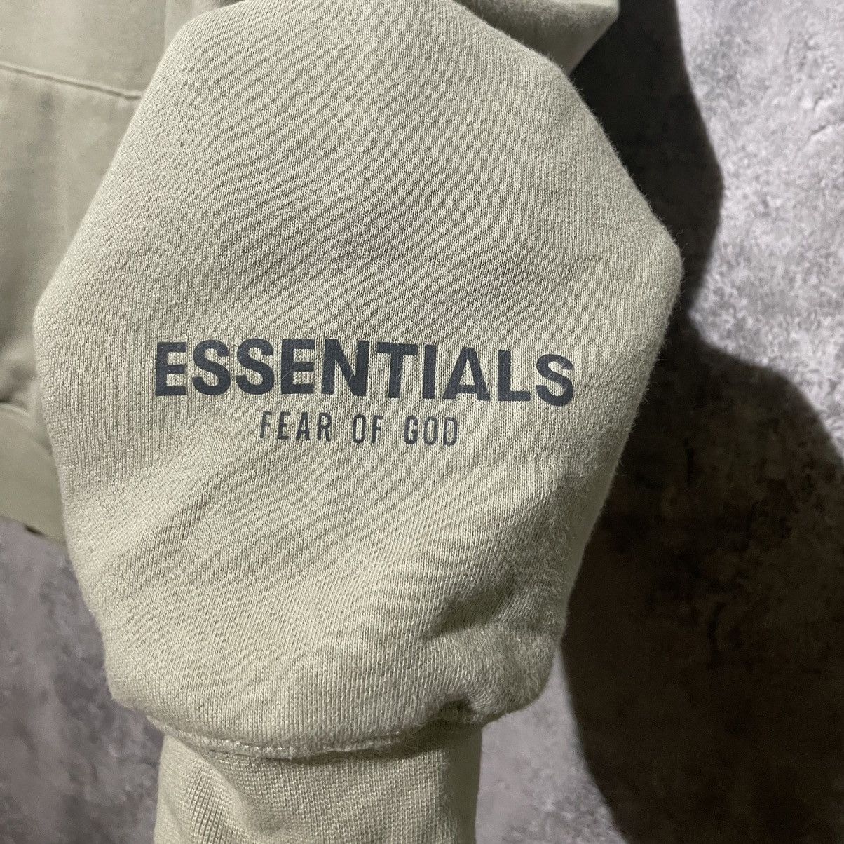 Fear of God Essentials Fear Of God Big Logo Olive Hoodie Streetwear Rare Size US M / EU 48-50 / 2 - 4 Thumbnail