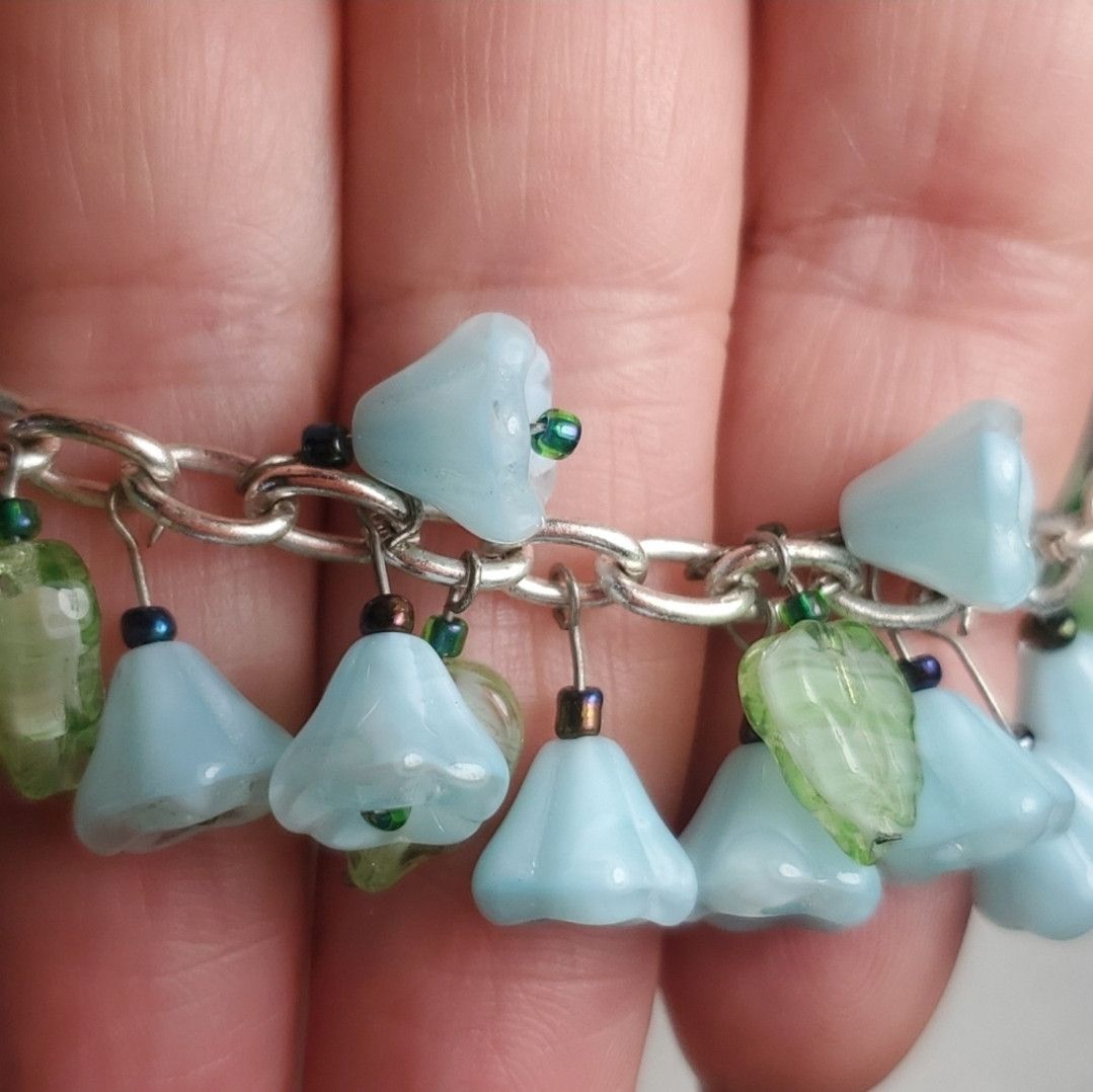 Handmade Charm 7" Bracelet Handmade Aqua Teal Green Flower Leaf Czech Size ONE SIZE - 7 Thumbnail
