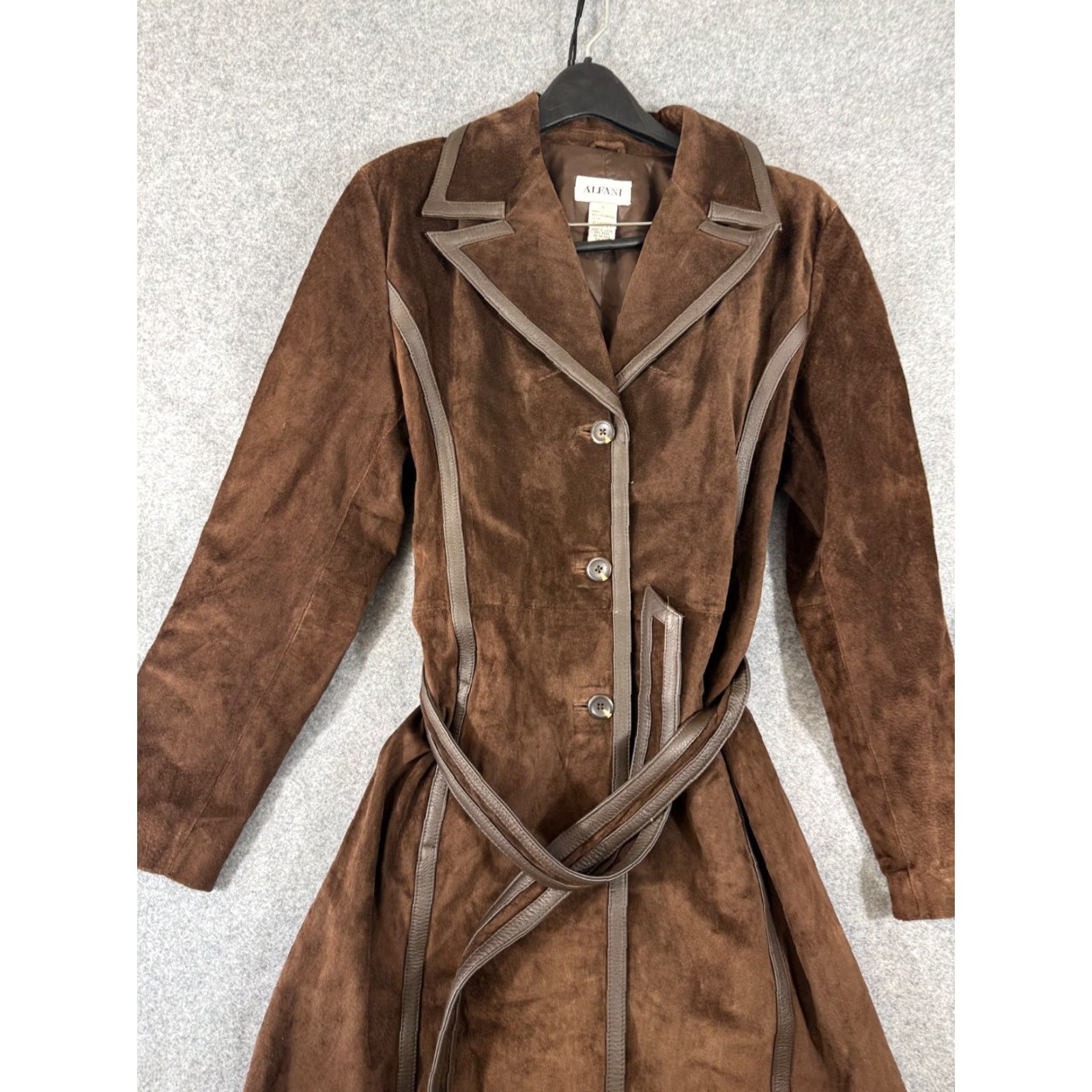 Alfani Alfani Trench Coat Womens L Brown Genuine Leather Lined Belt Waist Notch Lapel Size L / US 10 / IT 46 - 2 Thumbnail